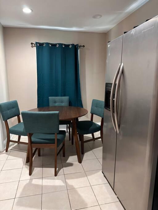 밸리 스트림 Bright 2Br Apt 8 Min To Jfk And 5 Min To Mall 아파트 외부 사진